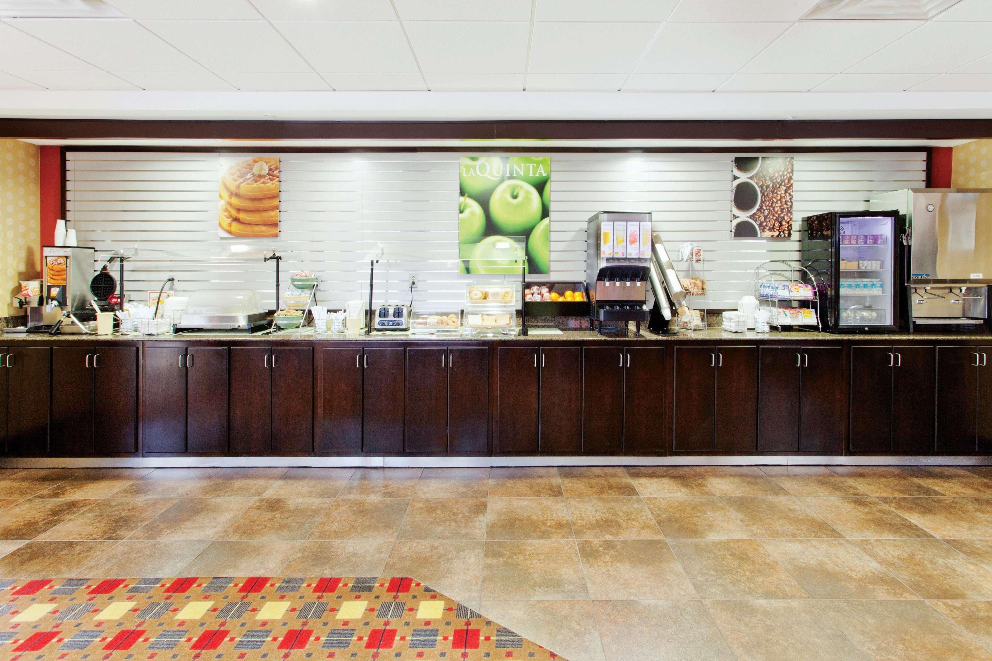 Hotel La Quinta By Wyndham Warner Robins - Robins Afb Exterior foto